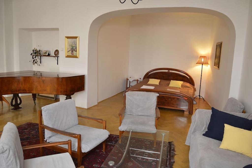 Old Town Herberghaus, 250m To Charles Bridge Apartament