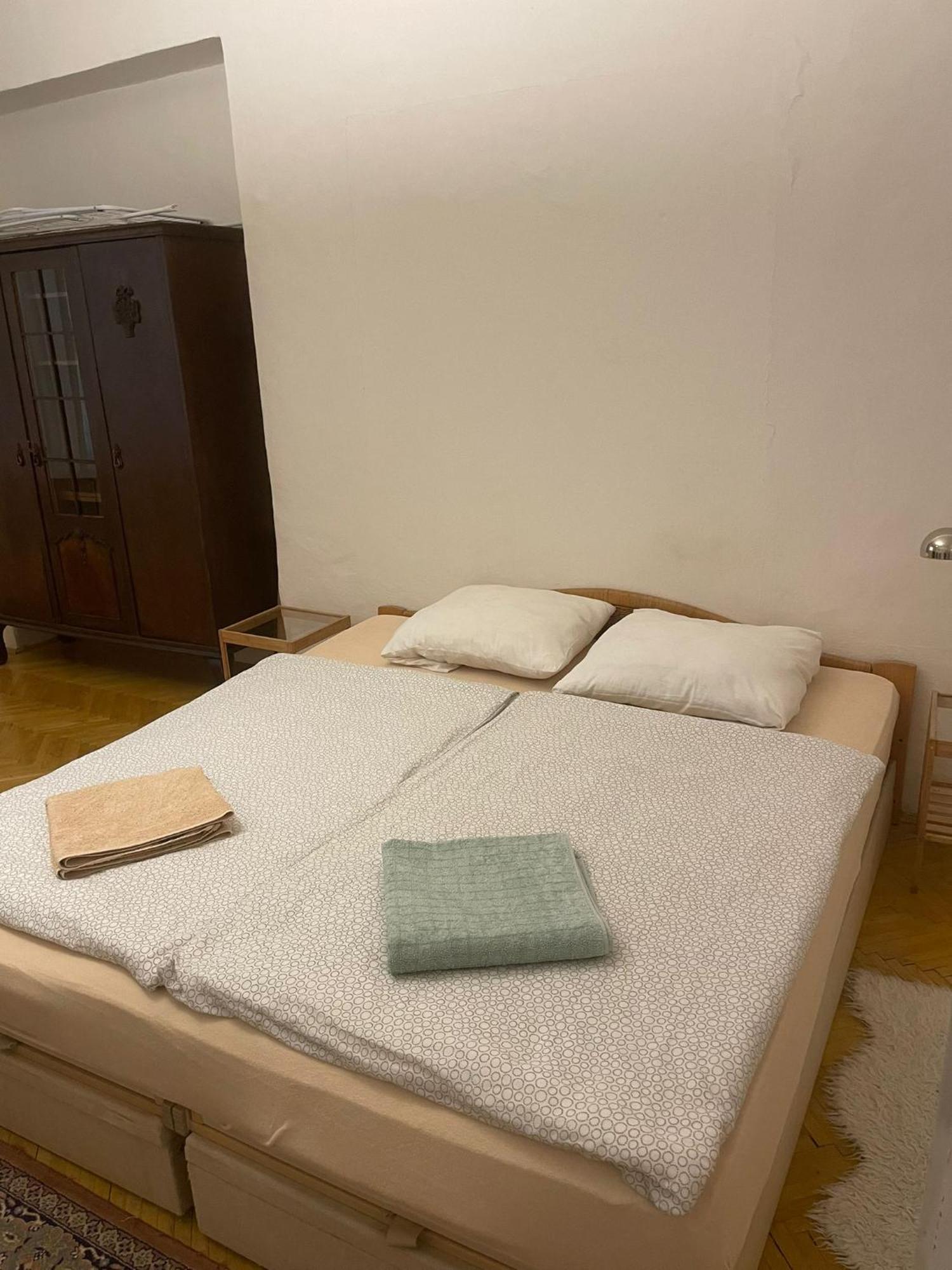 Old Town Herberghaus, 250m To Charles Bridge Apartament